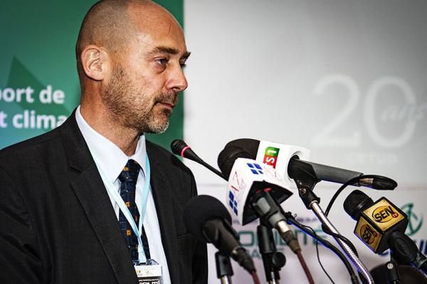  Dsc9423 1 1 1000